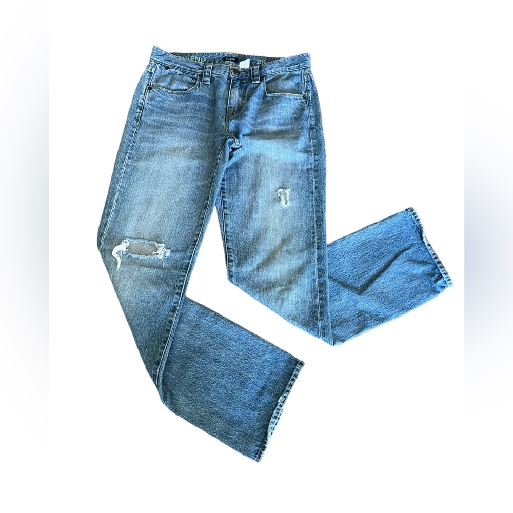 Jcrew woman’s boyfriend jeans. Size 29 med wash